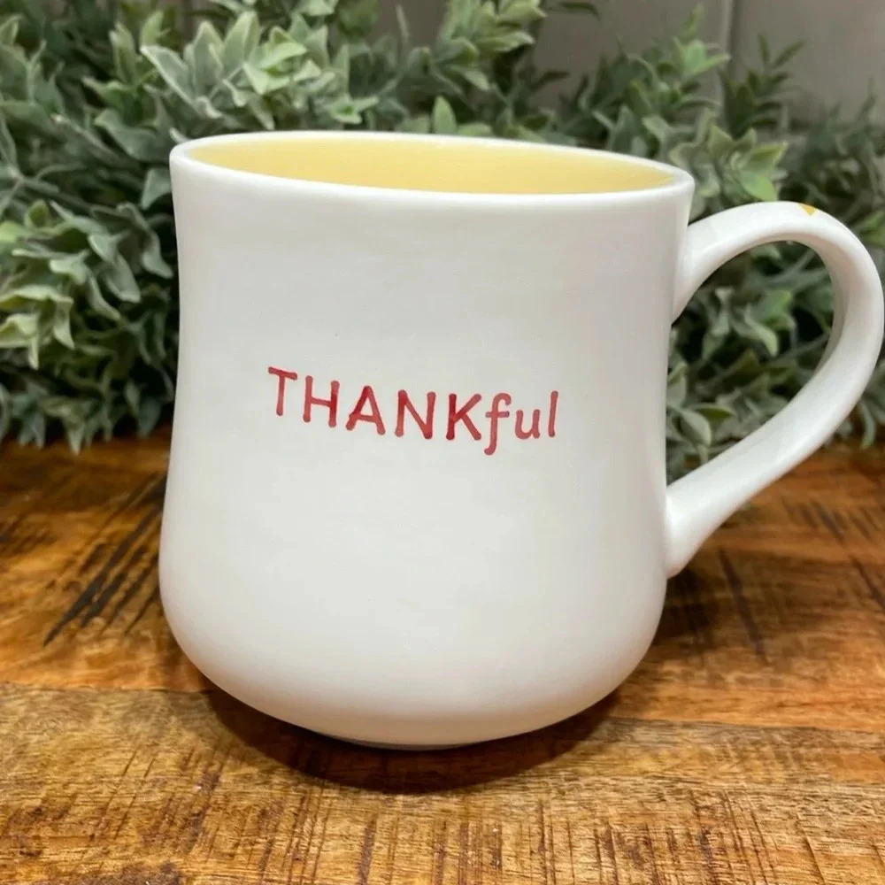 Williams Sonoma THANKful Coffee Cup Mug 16oz White Yellow Like New!
